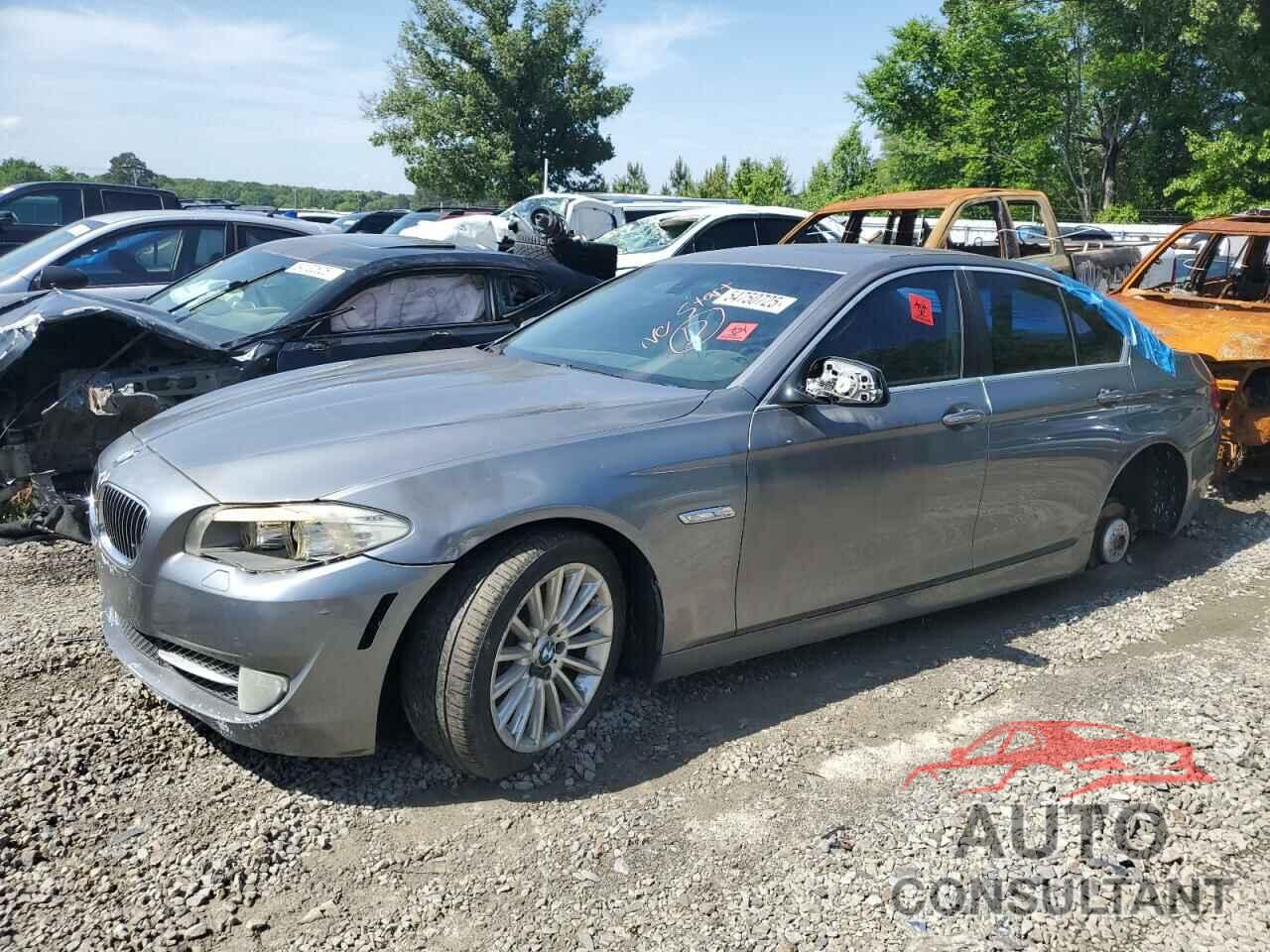 BMW 5 SERIES 2011 - WBAFR1C50BC743267