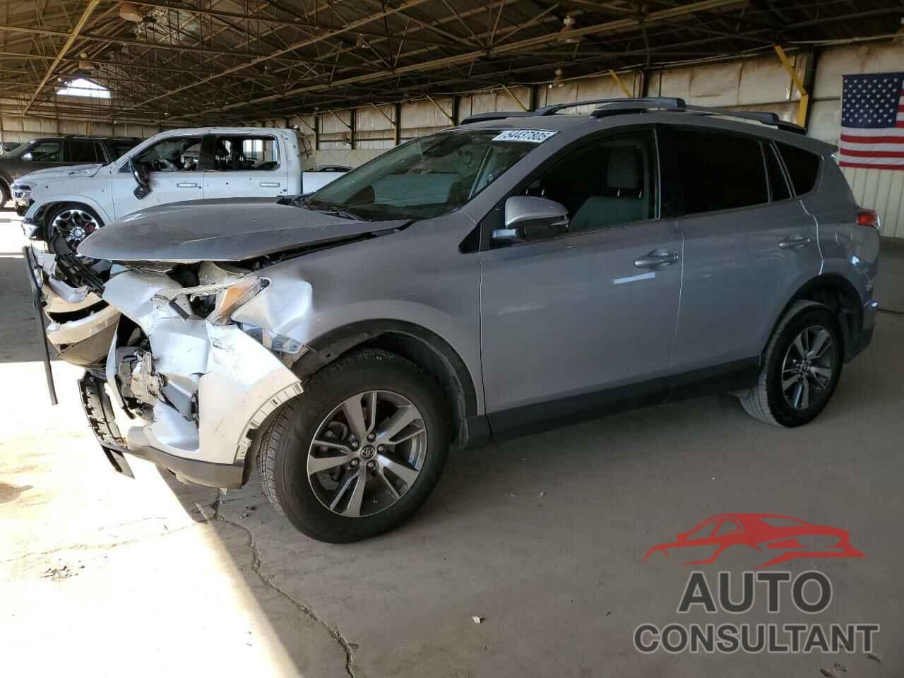 TOYOTA RAV4 2018 - JTMRFREV1JJ213808