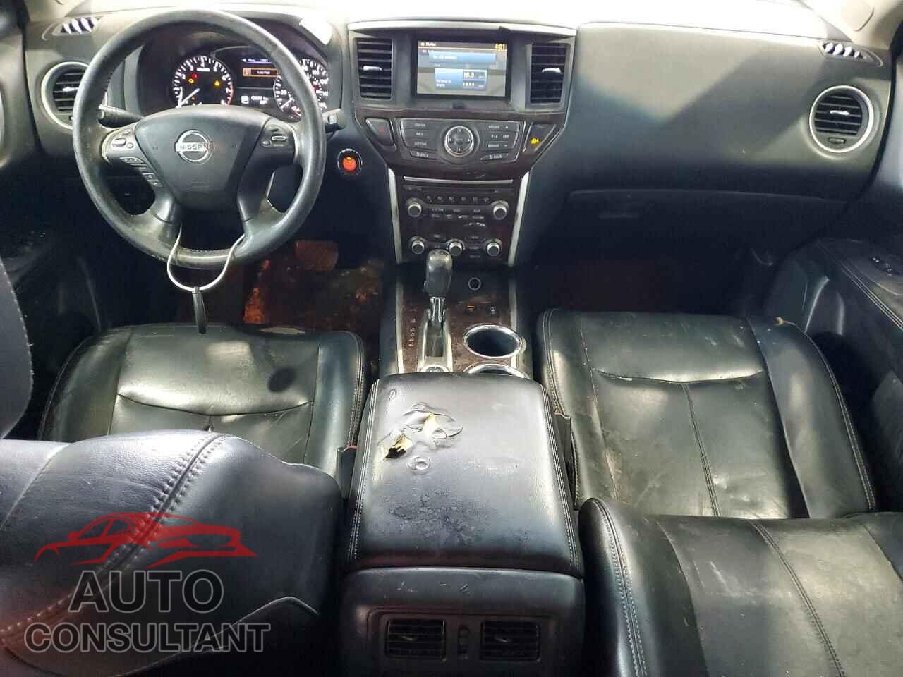 NISSAN PATHFINDER 2013 - 5N1AR2MM0DC611987