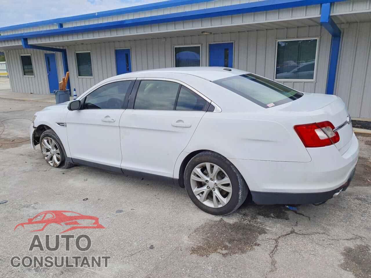 FORD TAURUS 2011 - 1FAHP2EW9BG101139