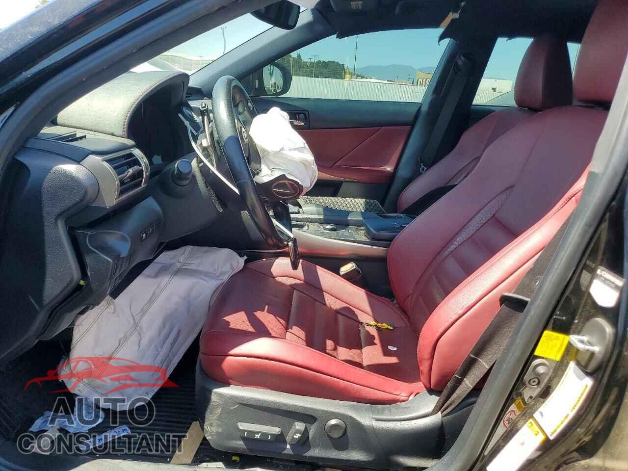 LEXUS IS 2015 - JTHBE1D21F5014835