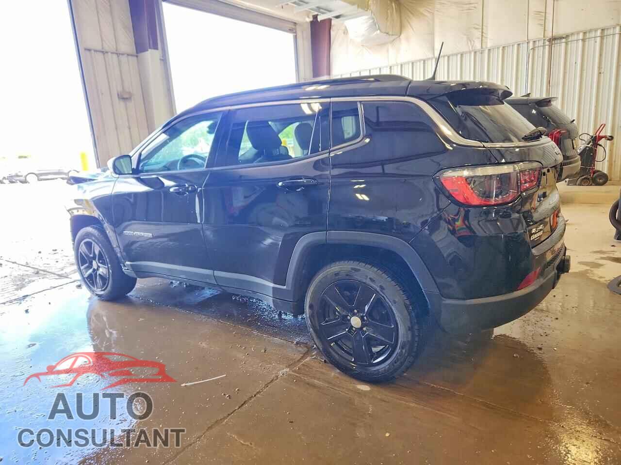 JEEP COMPASS 2022 - 3C4NJDBB4NT121021