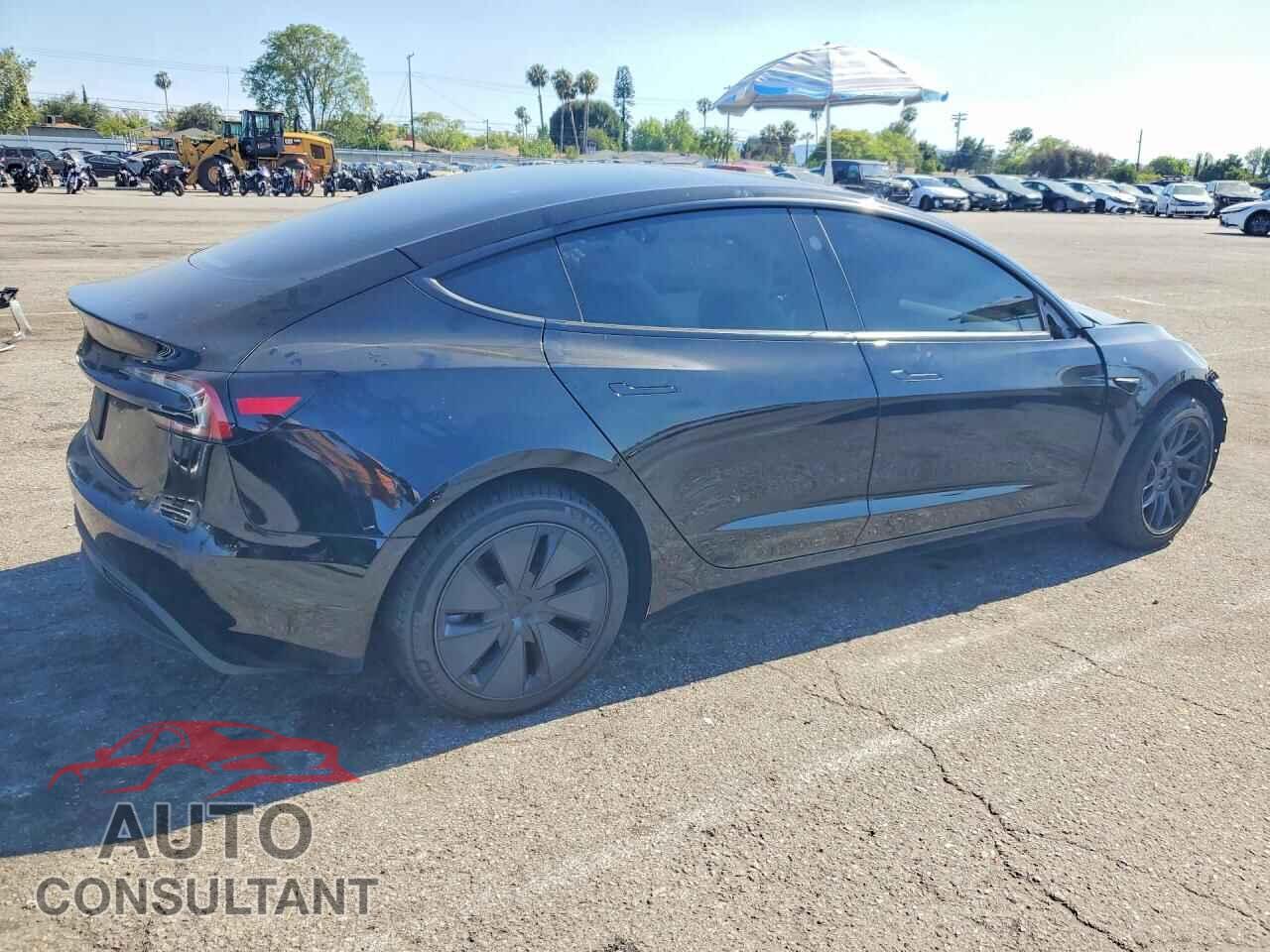 TESLA MODEL 3 2026 - 5YJ3E1EA4TF146445