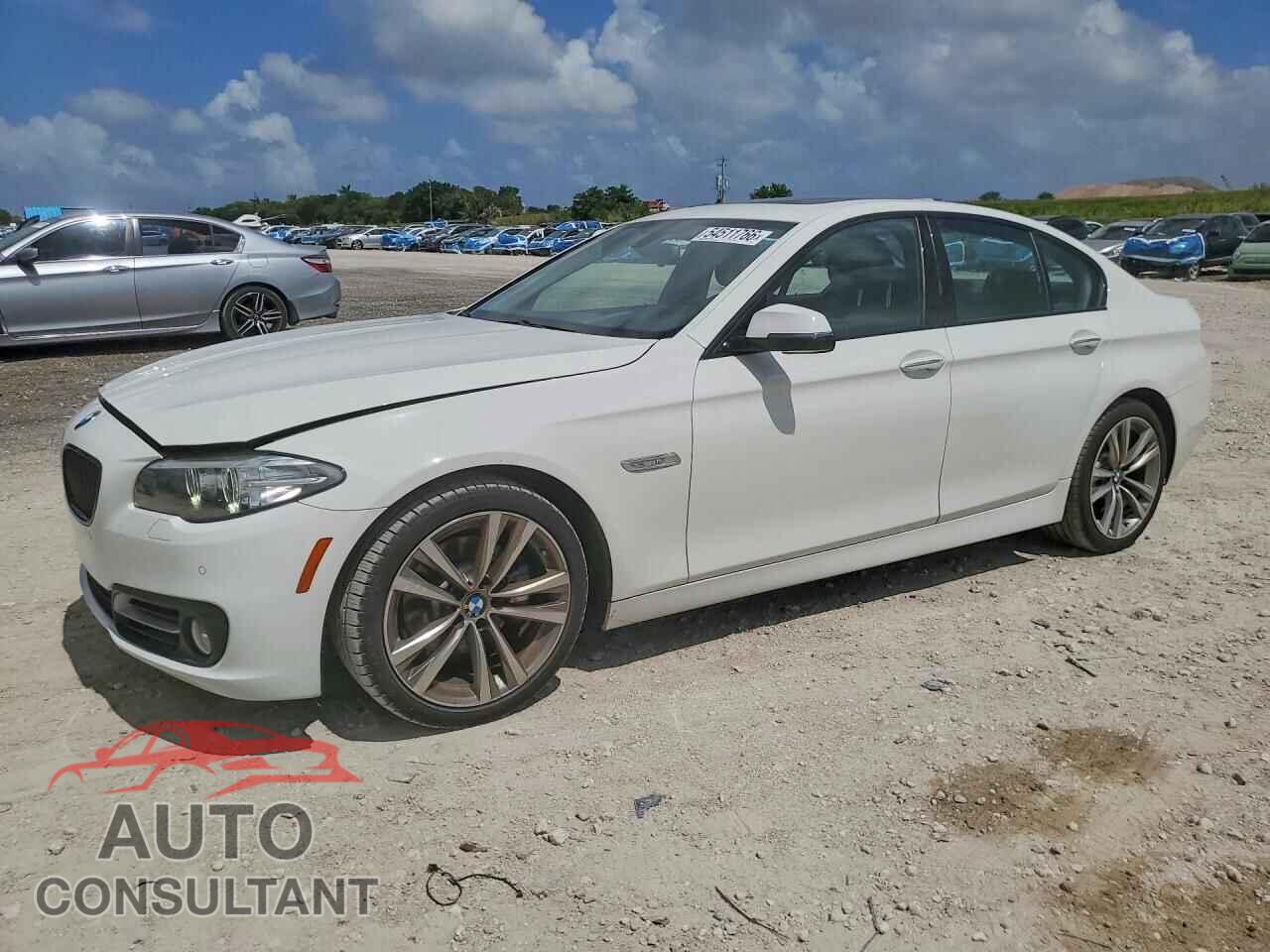 BMW 5 SERIES 2016 - WBA5A5C55GG354635