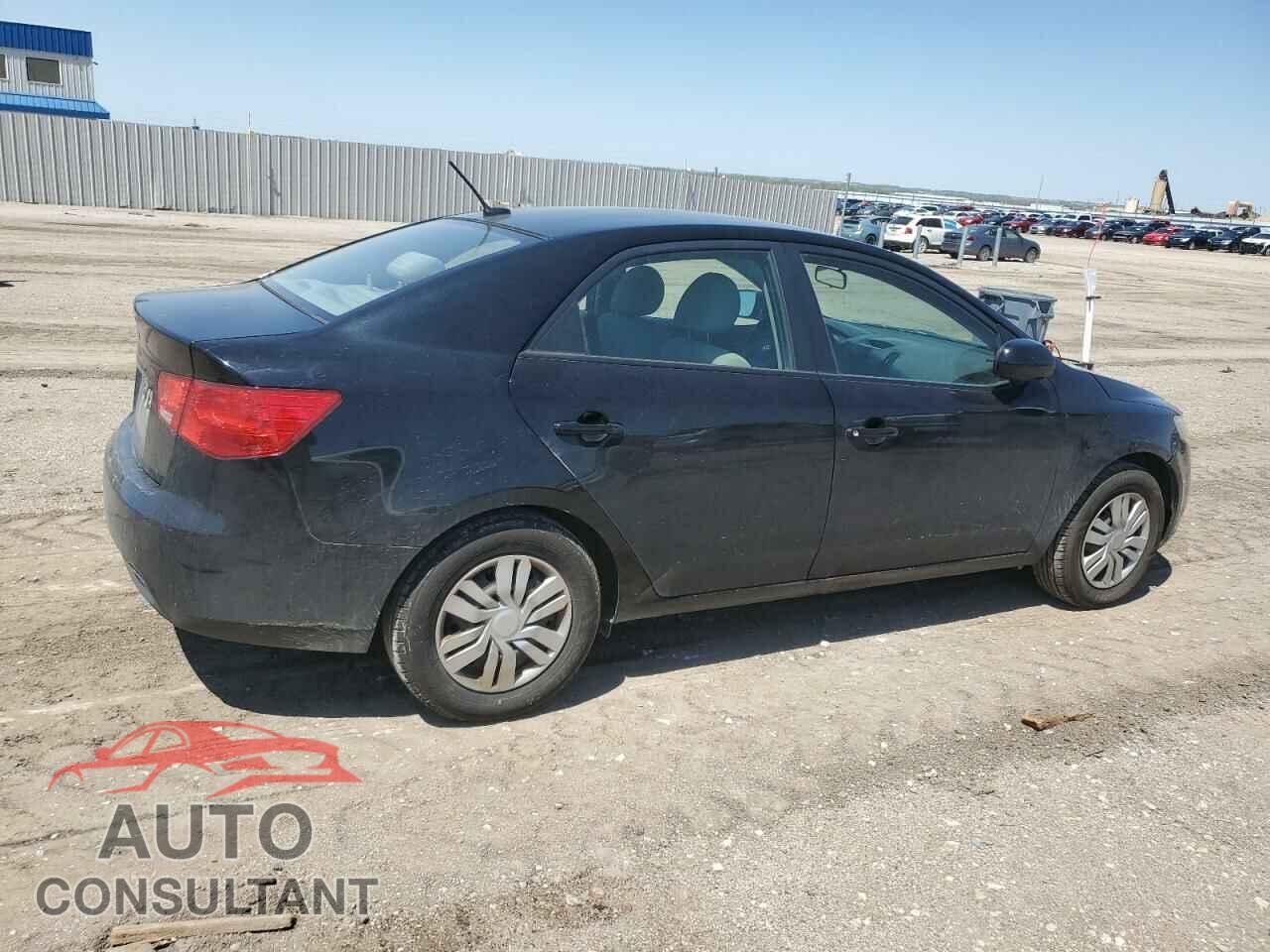 KIA FORTE 2013 - KNAFT4A25D5665233