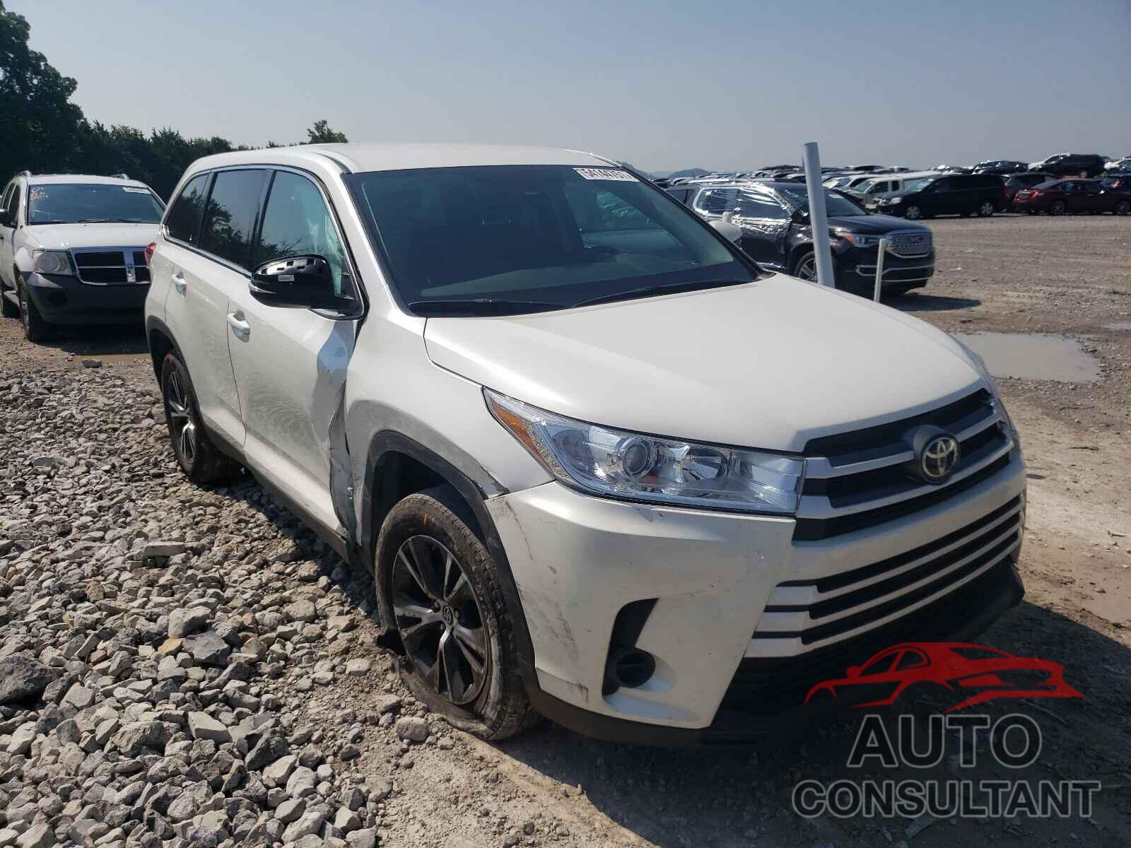 TOYOTA HIGHLANDER 2019 - 5TDZZRFH5KS341747