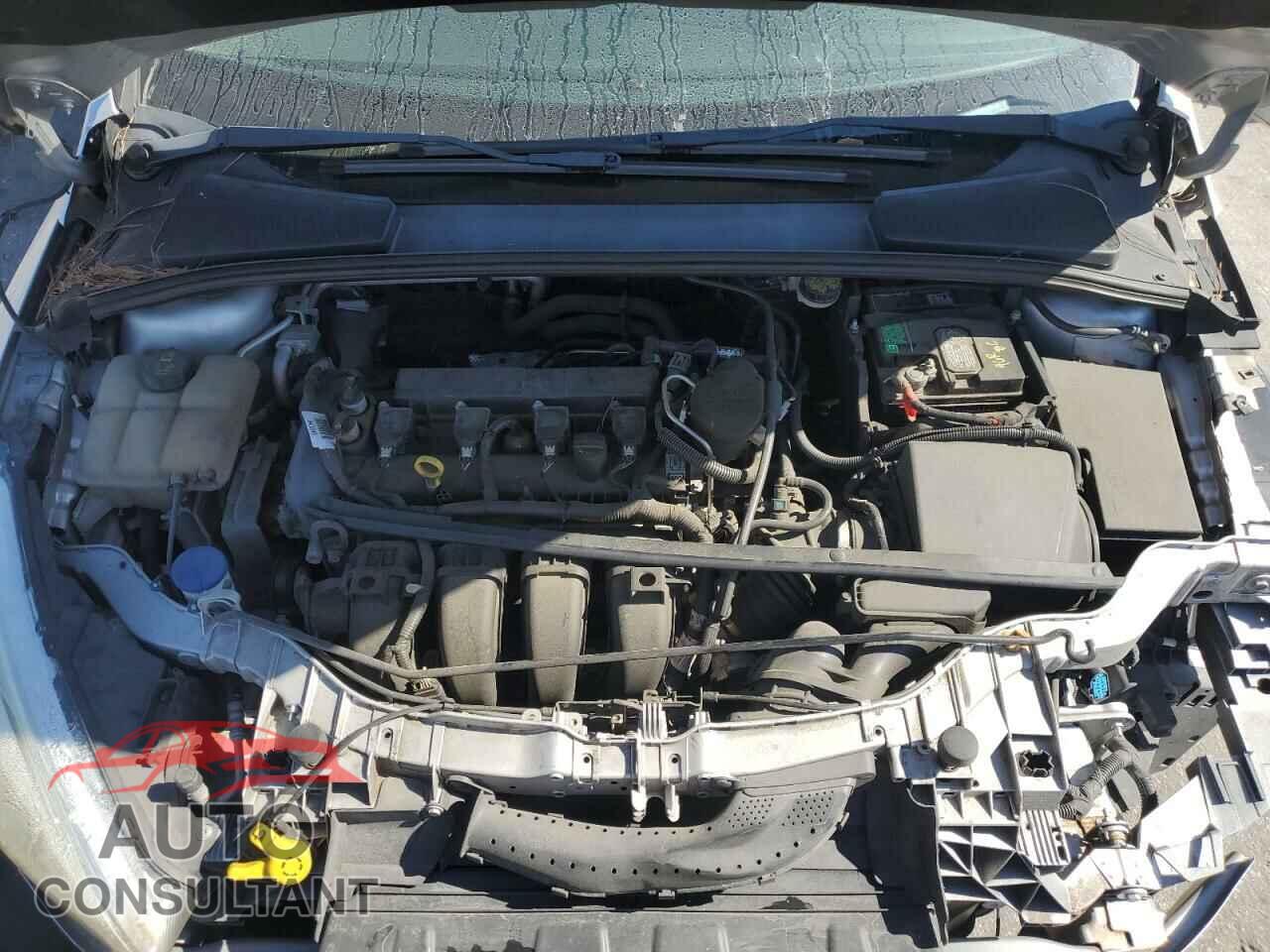 FORD FOCUS 2016 - 1FADP3E20GL282180