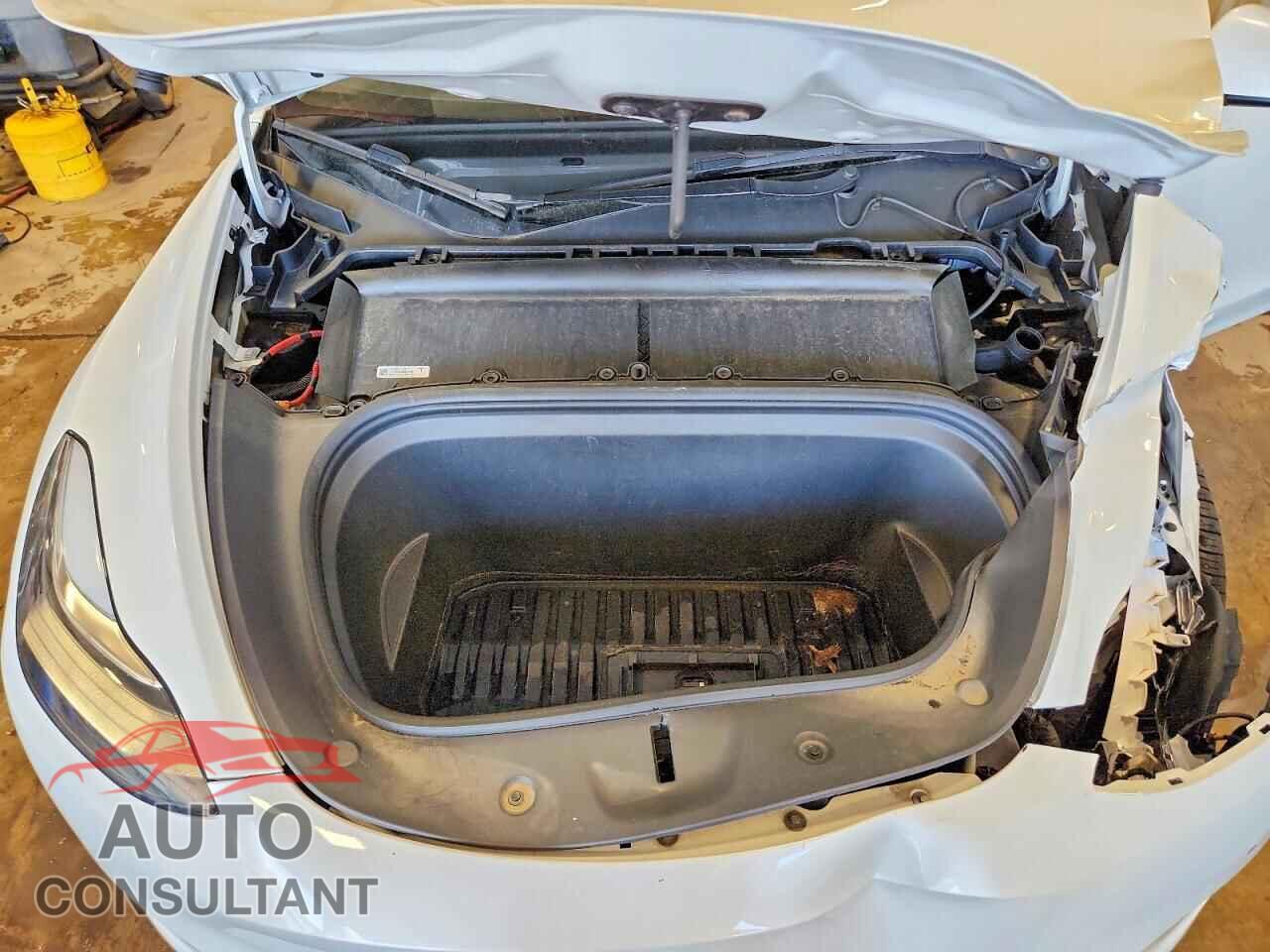 TESLA MODEL Y 2022 - 7SAYGDEE2NF331636