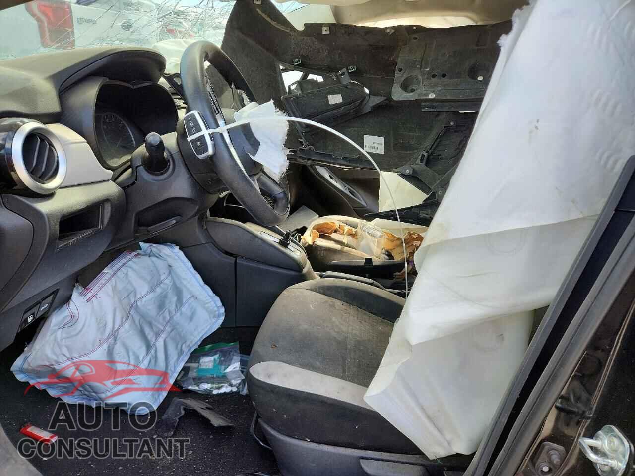 NISSAN VERSA 2021 - 3N1CN8EVXML841093