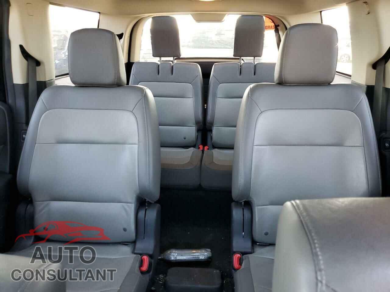 FORD FLEX 2018 - 2FMGK5C82JBA22097