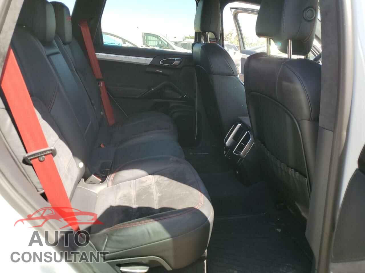 PORSCHE CAYENNE 2016 - WP1AD2A20GLA76054