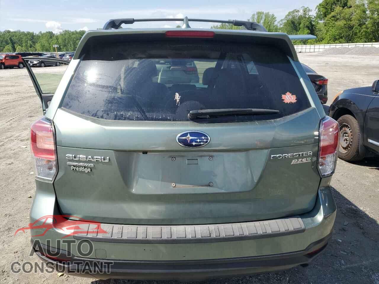 SUBARU FORESTER 2017 - JF2SJAECXHH567829