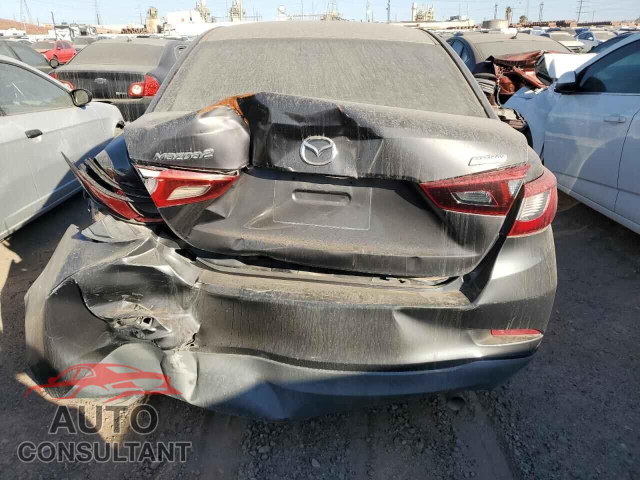 MAZDA 2 2019 - 3MDDJBTV4KM308793