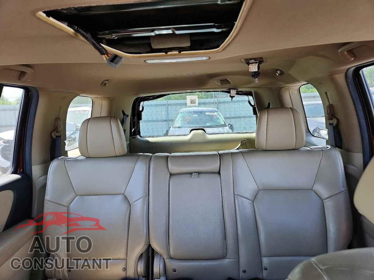 HONDA PILOT 2012 - 5FNYF4H61CB035654
