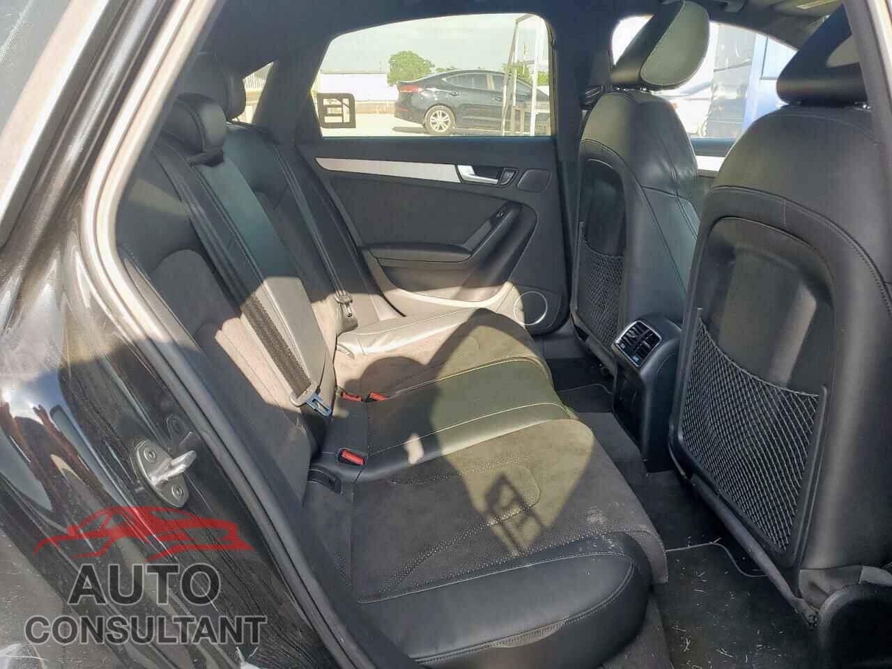 AUDI A4 2013 - WAUKFAFL7DN022176