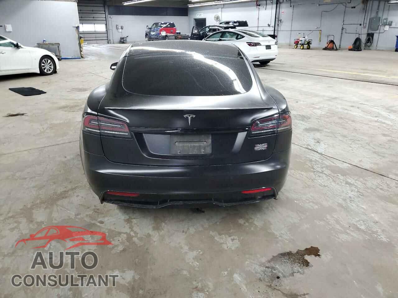 TESLA MODEL S 2022 - 5YJSA1E65NF487665