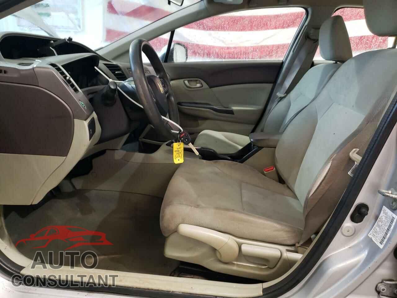 HONDA CIVIC 2012 - 2HGFB2F59CH557798