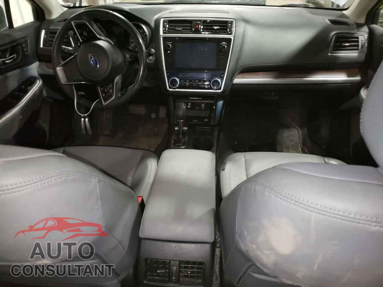 SUBARU OUTBACK 2018 - 4S4BSANC4J3377986