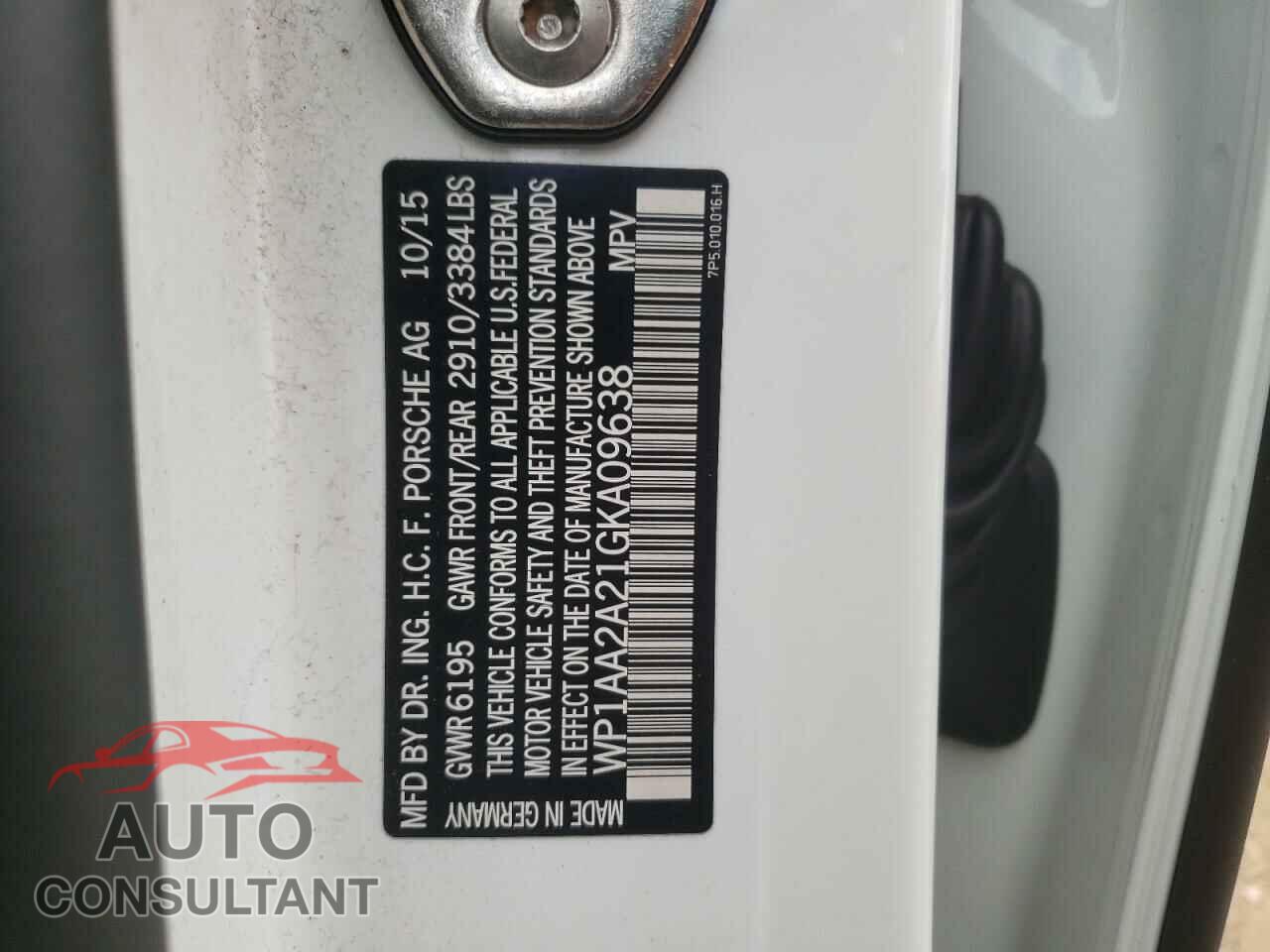 PORSCHE CAYENNE 2016 - WP1AA2A21GKA09638