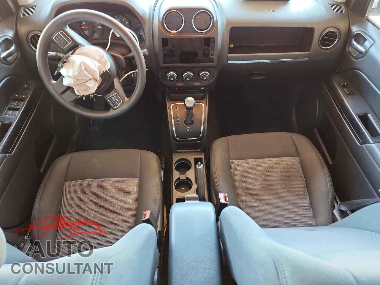 JEEP COMPASS 2013 - 1C4NJCBA7DD245872