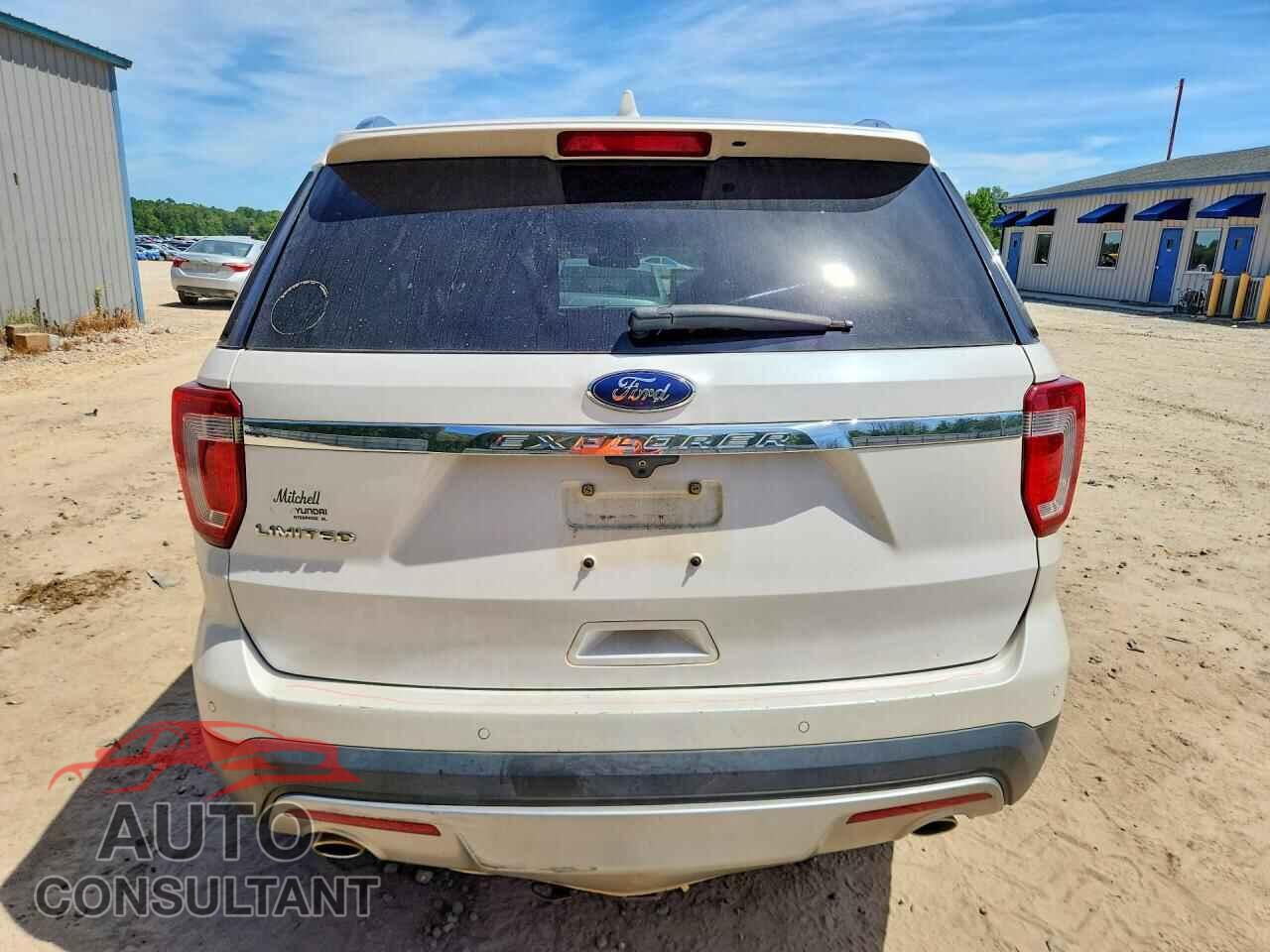 FORD EXPLORER 2017 - 1FM5K7F8XHGA84235