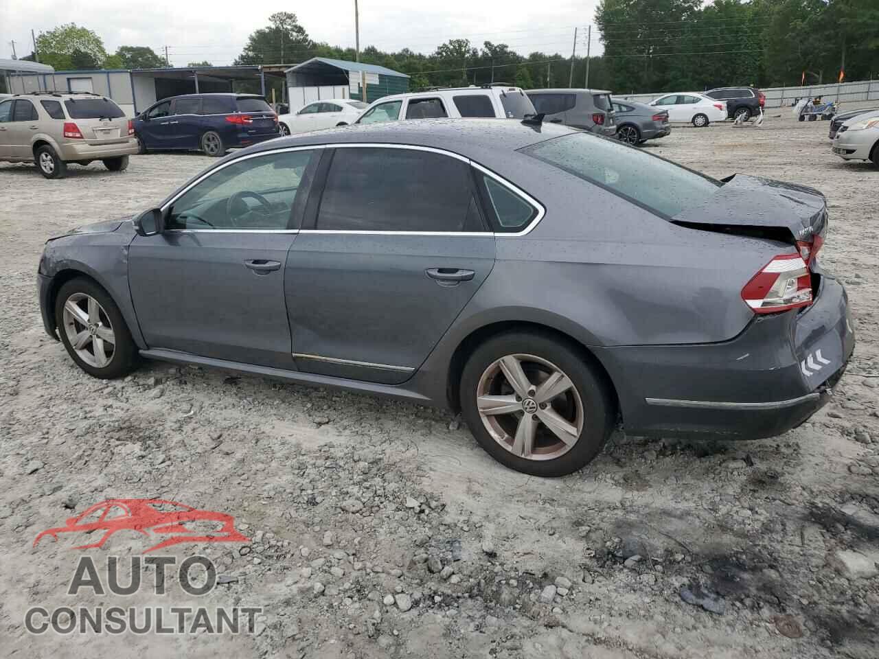 VOLKSWAGEN PASSAT 2013 - 1VWBP7A35DC111179