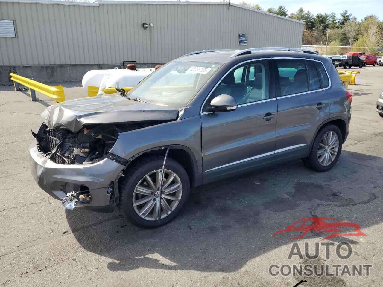 VOLKSWAGEN TIGUAN 2014 - WVGBV3AXXEW581756