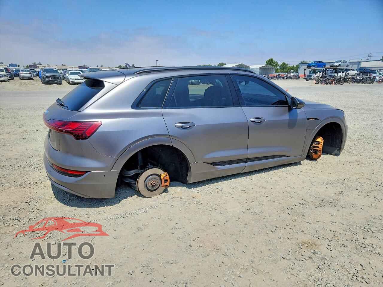 AUDI E-TRON 2021 - WA1AAAGE6MB024641
