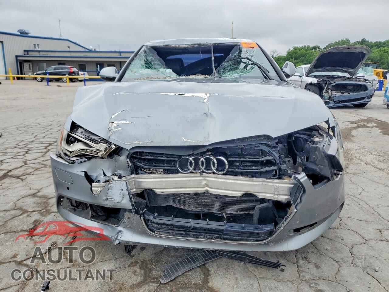AUDI A6 2013 - WAUGFAFC4DN134942