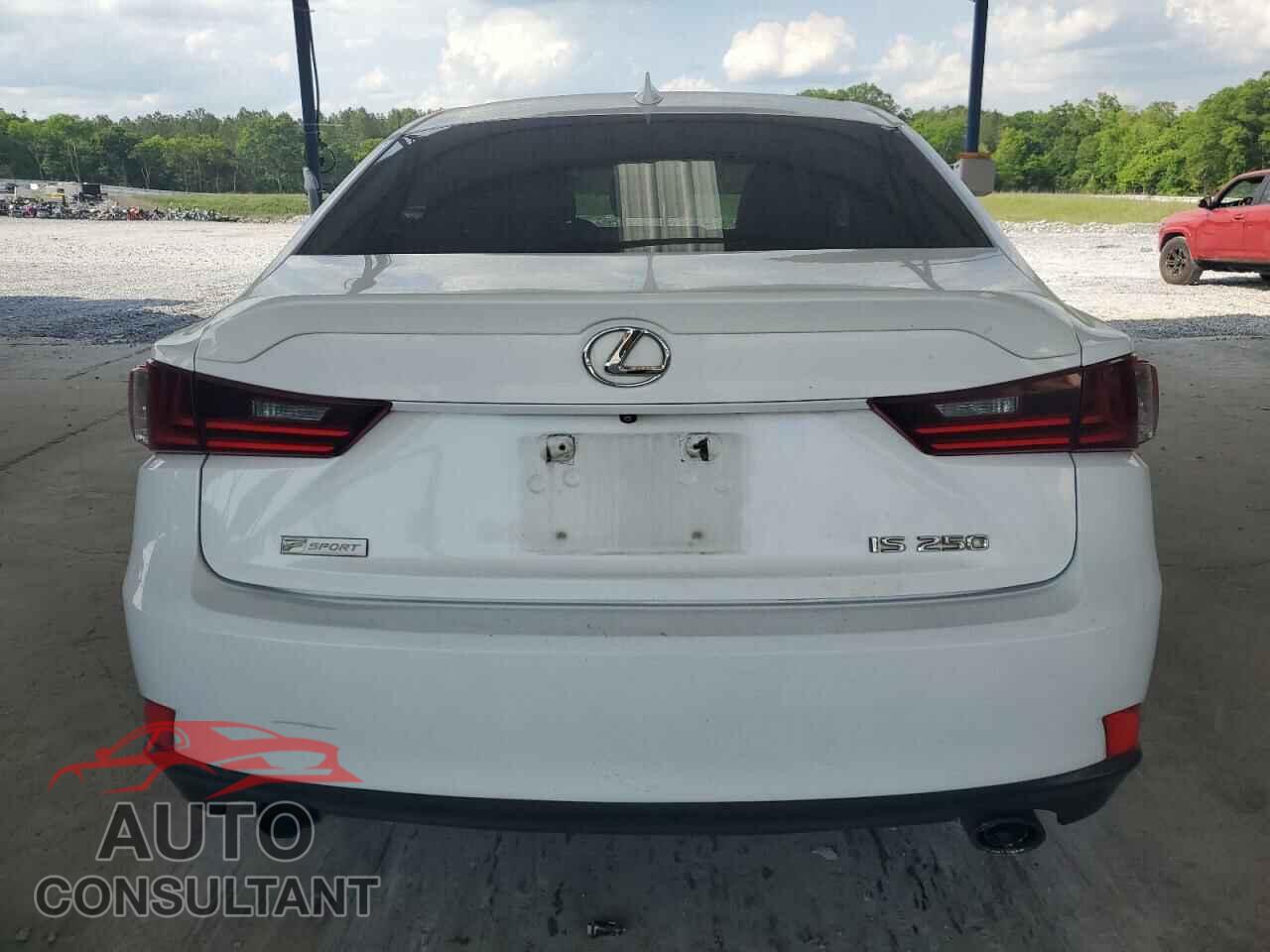 LEXUS IS 2015 - JTHBF1D2XF5045451