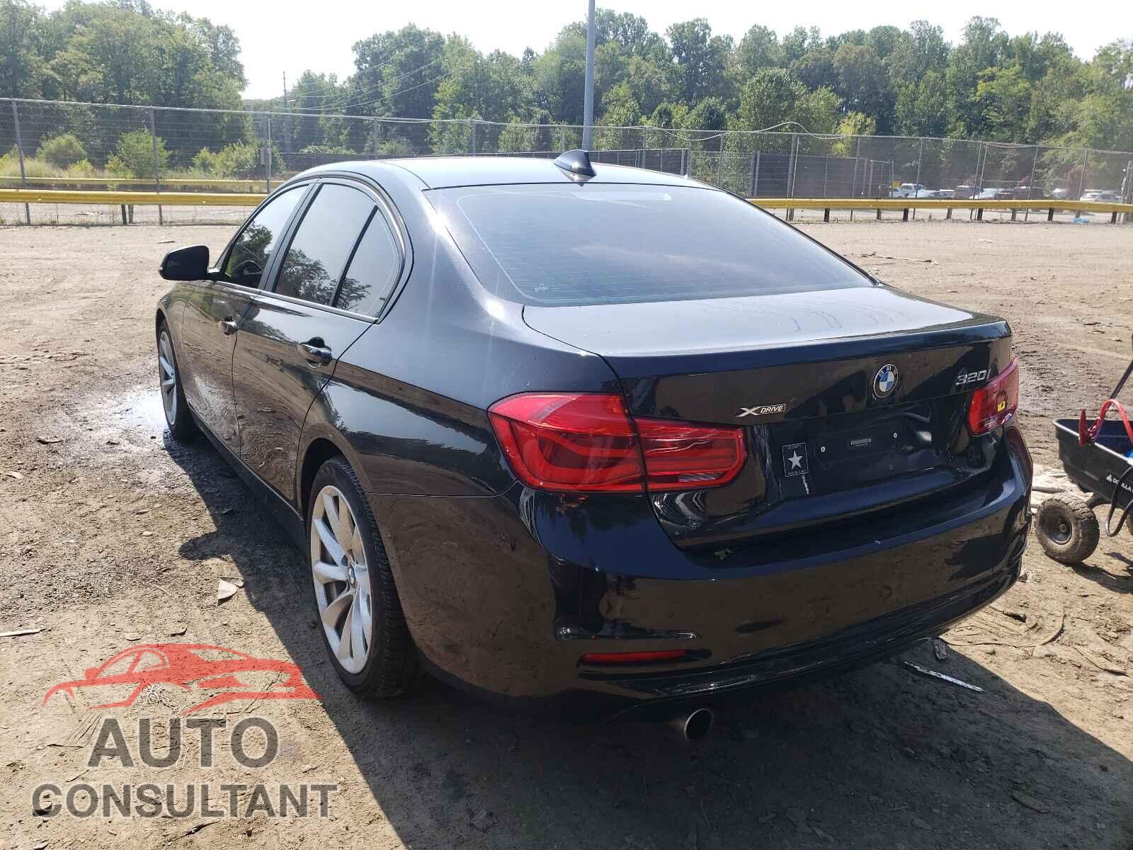 BMW 3 SERIES 2018 - WBA8A3C53JA487163