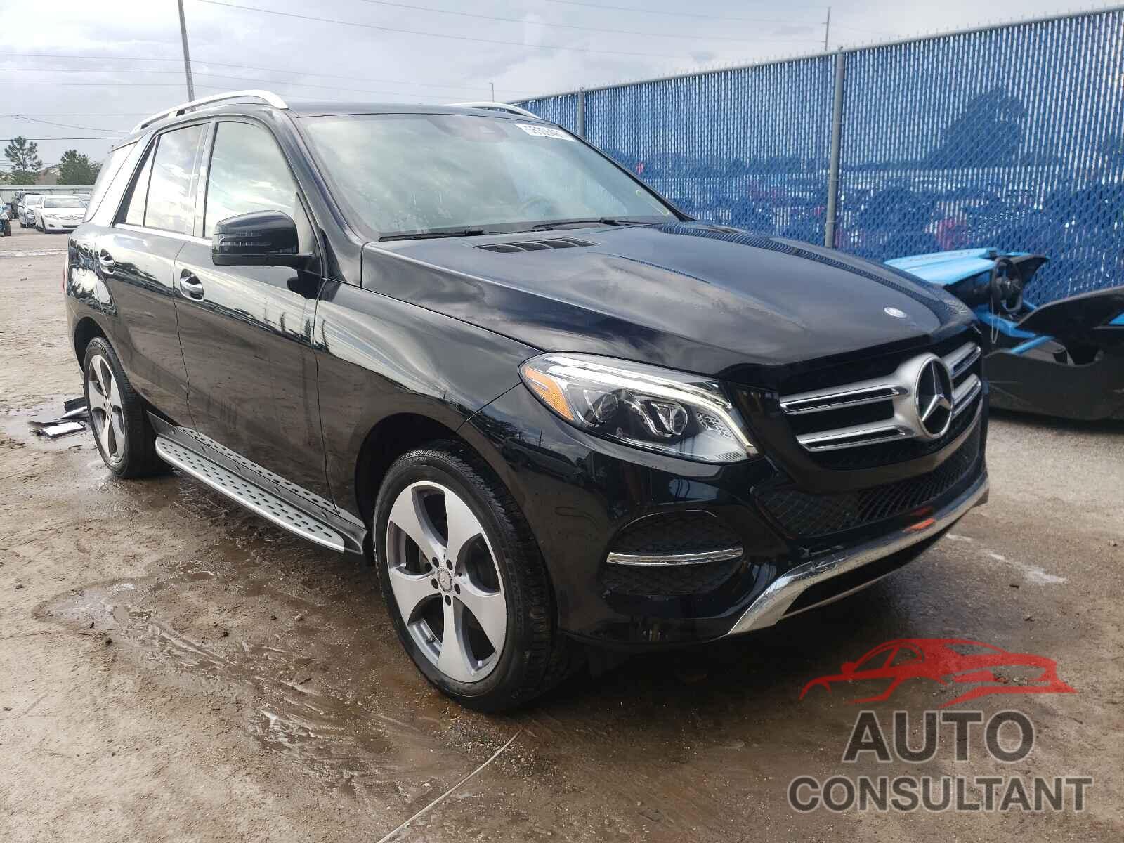 MERCEDES-BENZ GLE-CLASS 2017 - 4JGDA5HB3HA818356