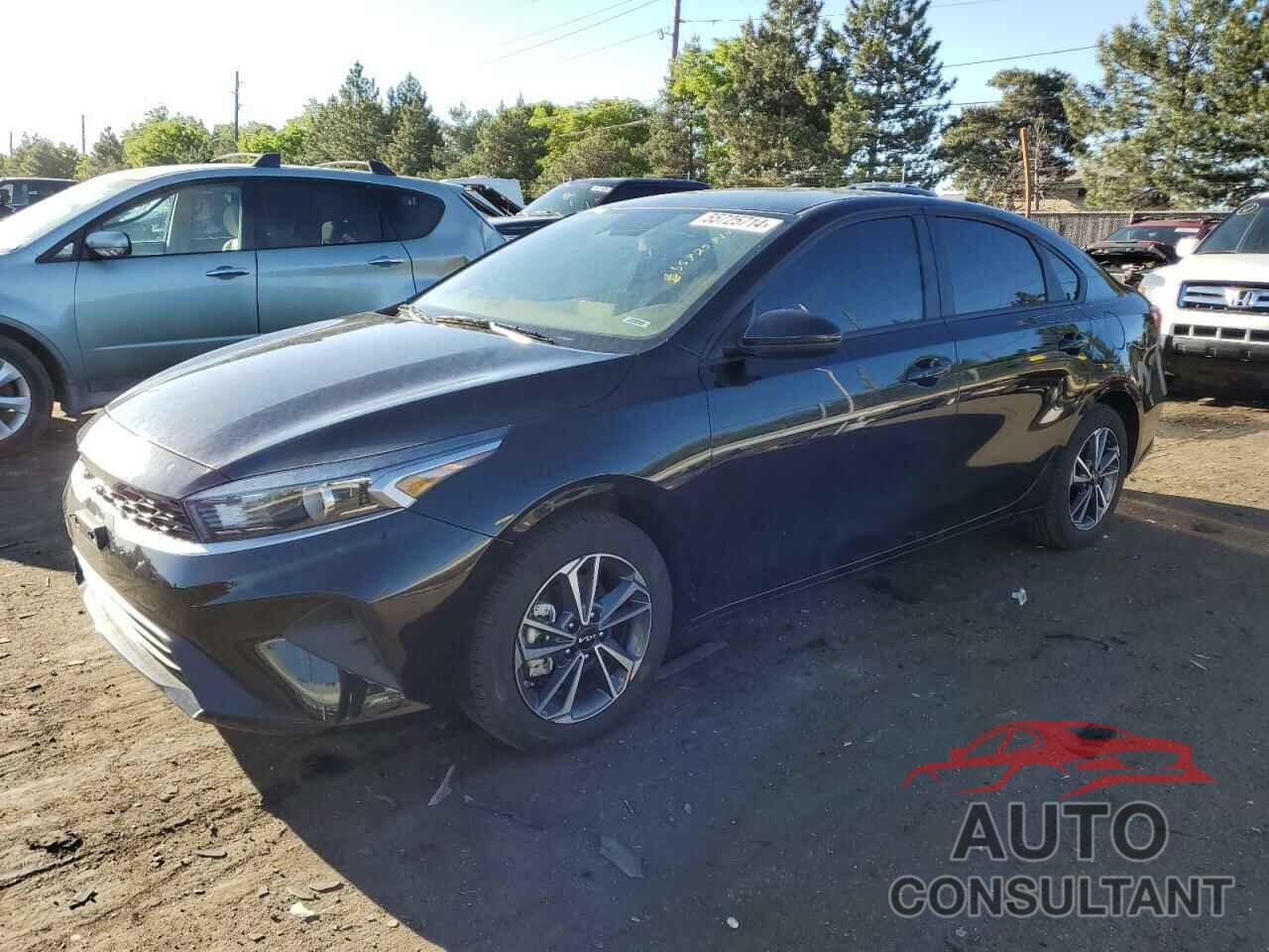 KIA FORTE 2023 - 3KPF24AD0PE685552