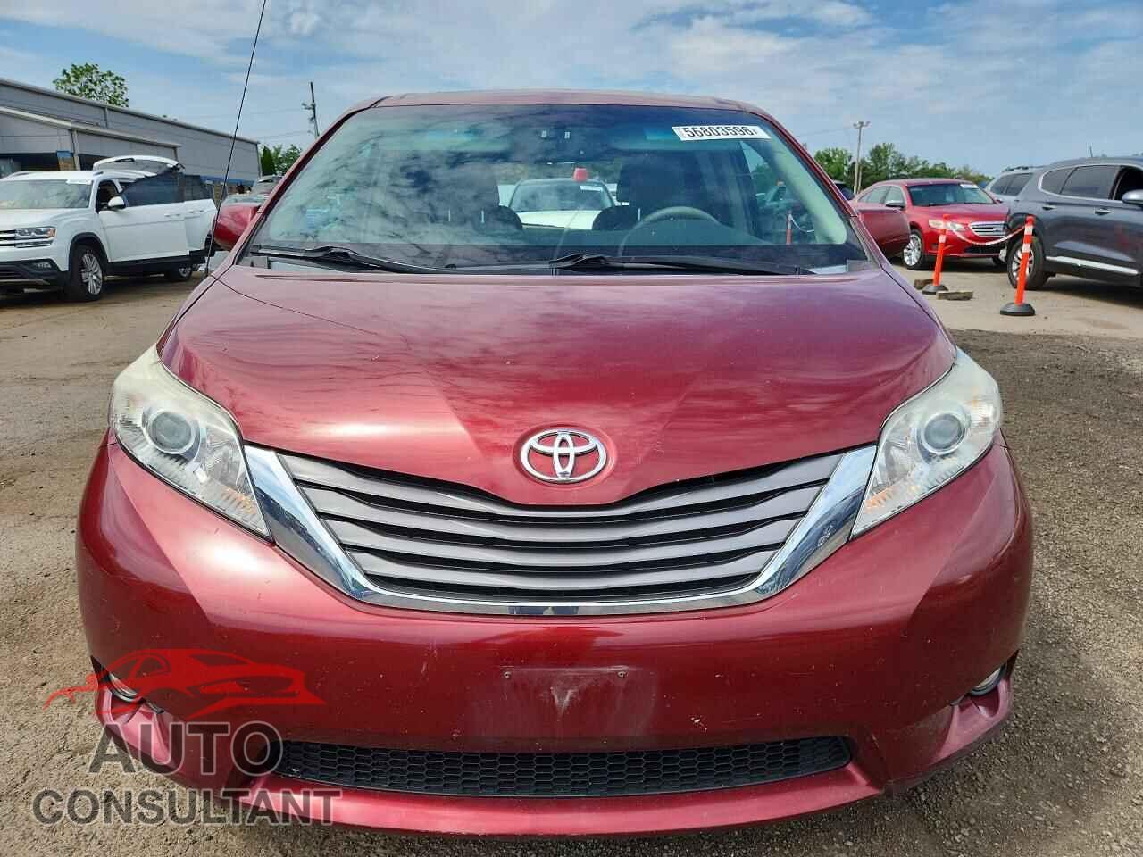 TOYOTA SIENNA 2012 - 5TDDK3DC6CS048556
