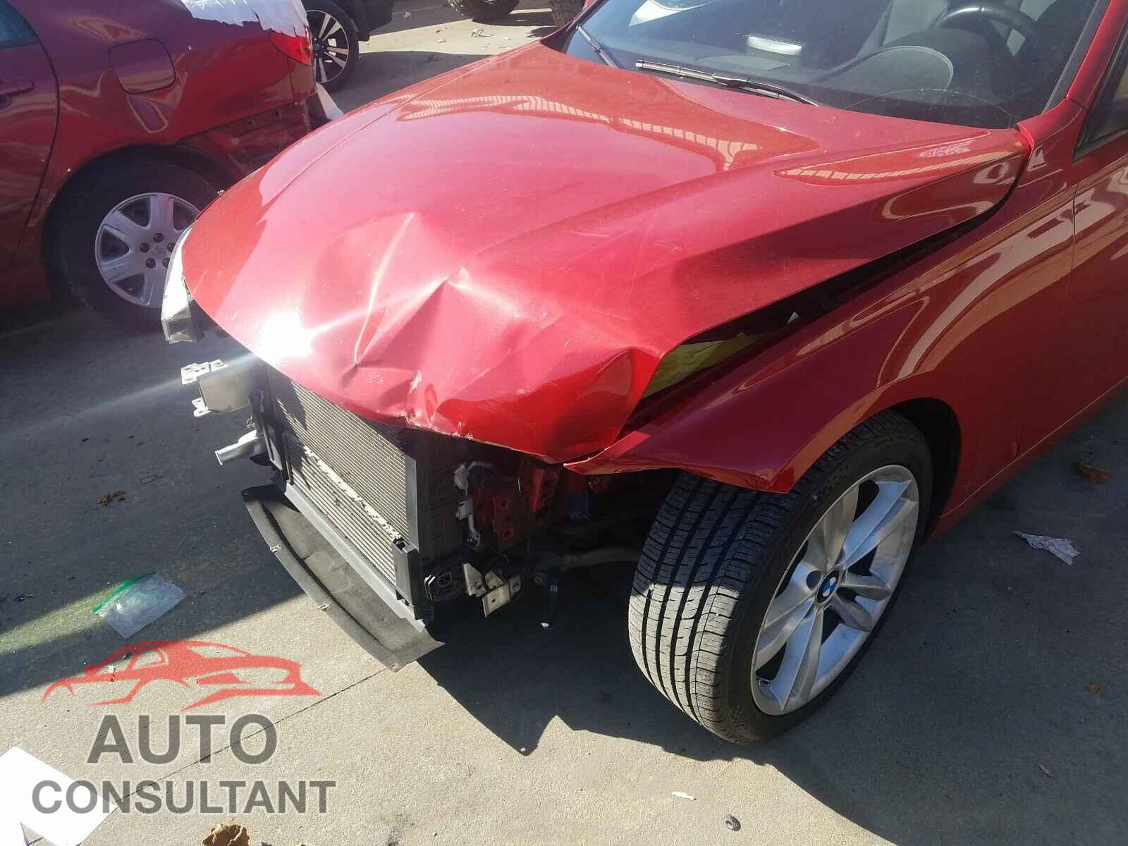 BMW 3 SERIES 2016 - WBA8E1G53GNU11575