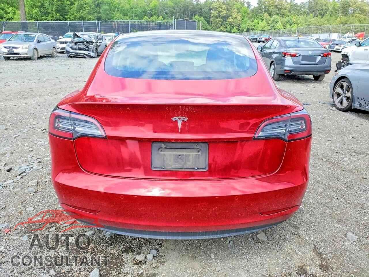 TESLA MODEL 3 2022 - 5YJ3E1EA1NF371005