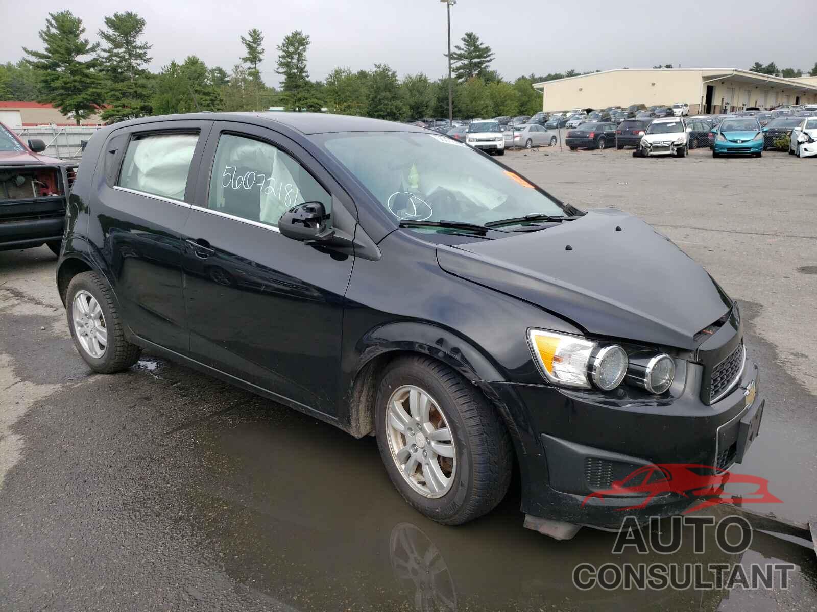 CHEVROLET SONIC 2016 - 1G1JC6SG5G4174067