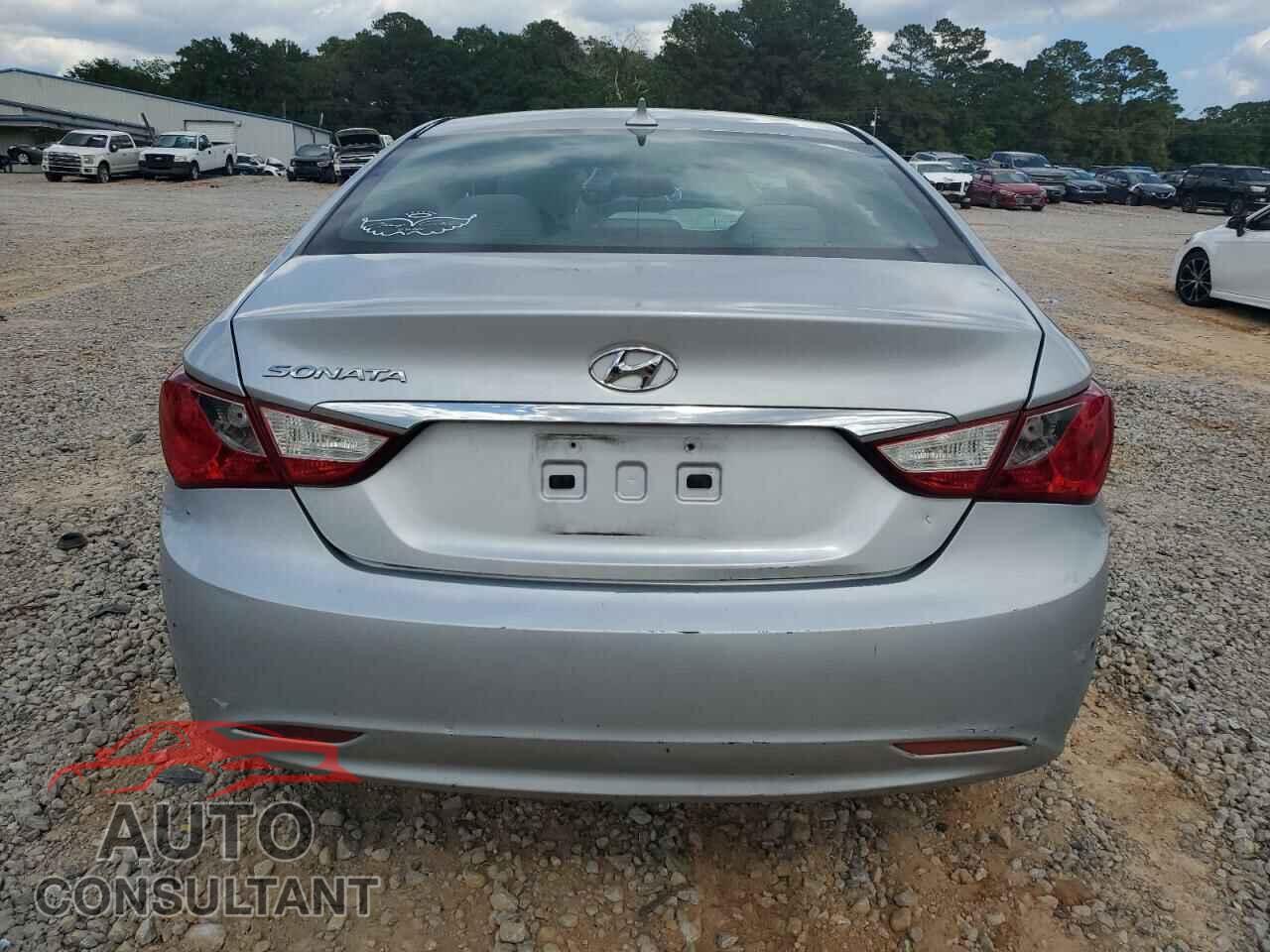 HYUNDAI SONATA 2013 - 5NPEB4AC3DH778432