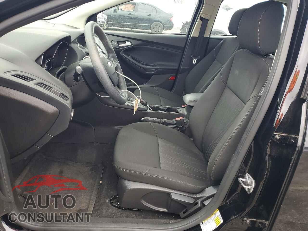 FORD FOCUS 2017 - 1FADP3FE9HL314439