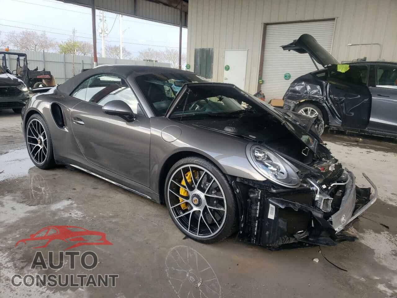 PORSCHE 911 2017 - WP0CD2A99HS178807