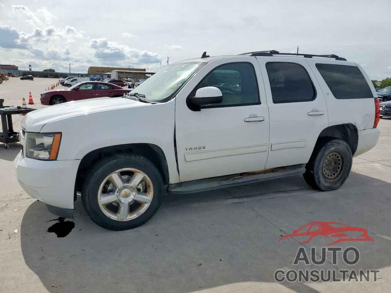 CHEVROLET TAHOE 2010 - 1GNUKBE08AR191011