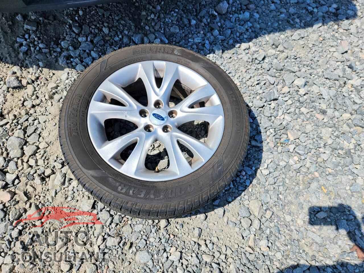 FORD TAURUS 2012 - 1FAHP2EW7CG115039
