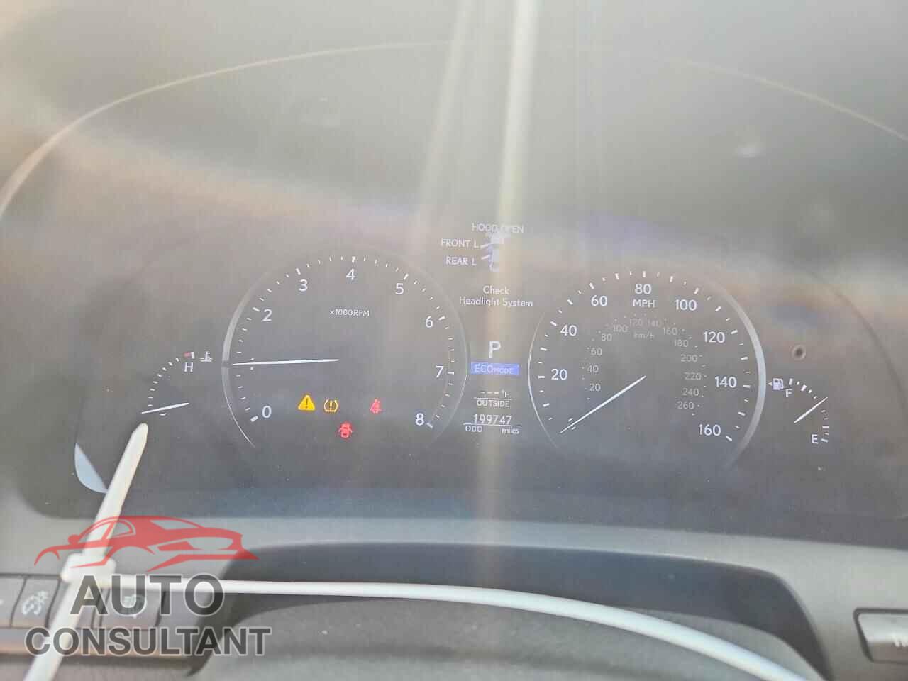 LEXUS LS460 2014 - JTHCL5EF3E5021724