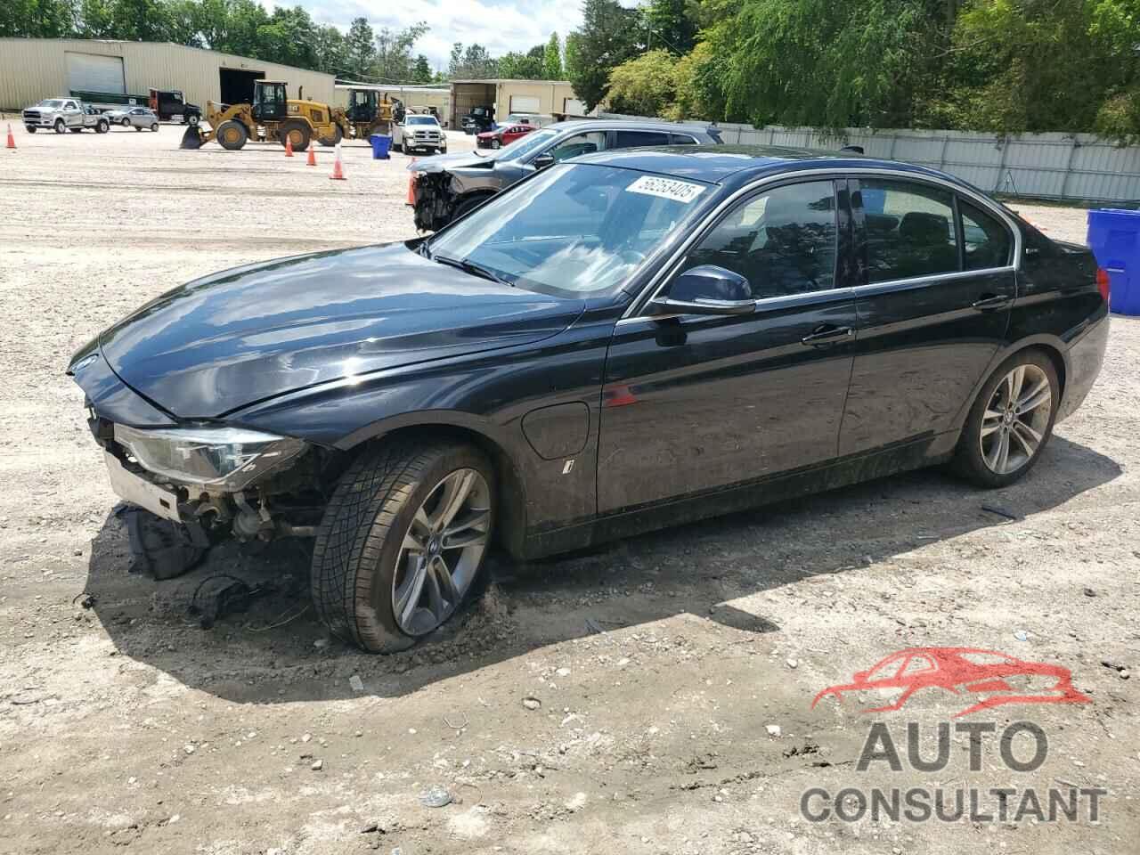 BMW 3 SERIES 2017 - WBA8E1C31HA159077