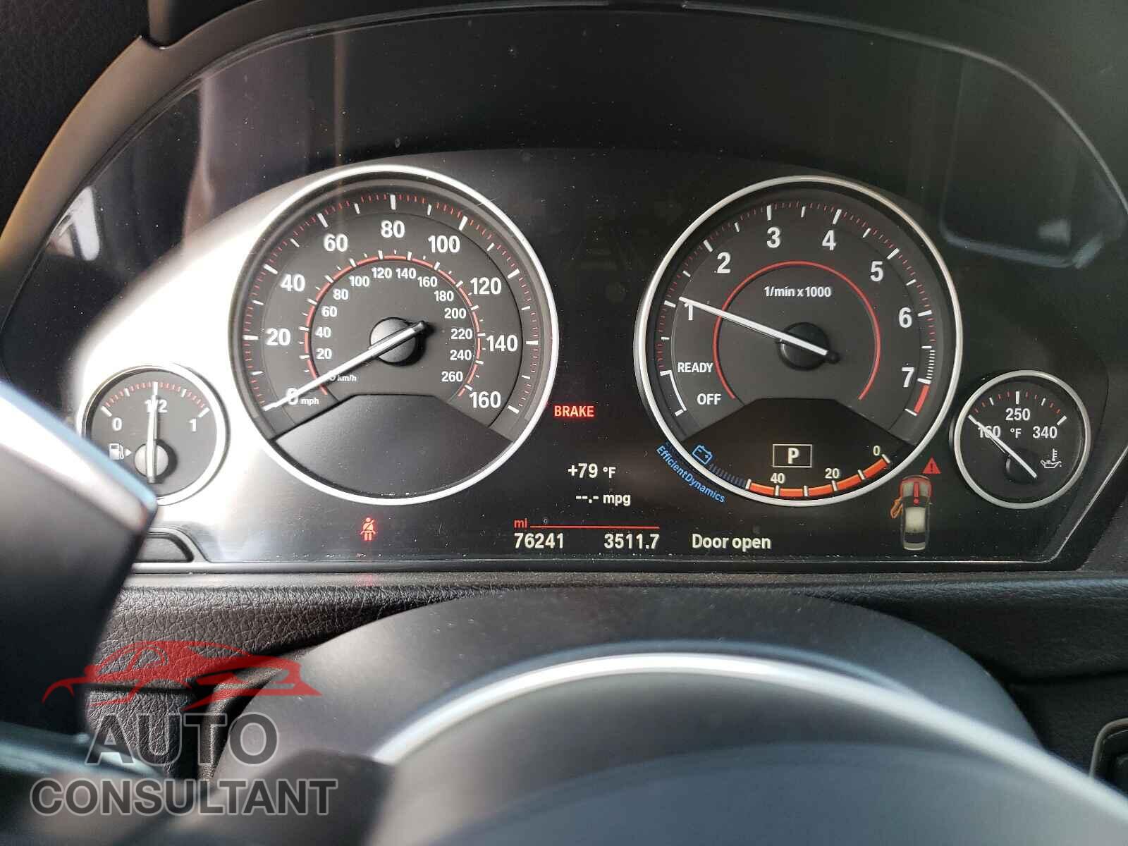 BMW 3 SERIES 2016 - WBA8E3G5XGNU04618