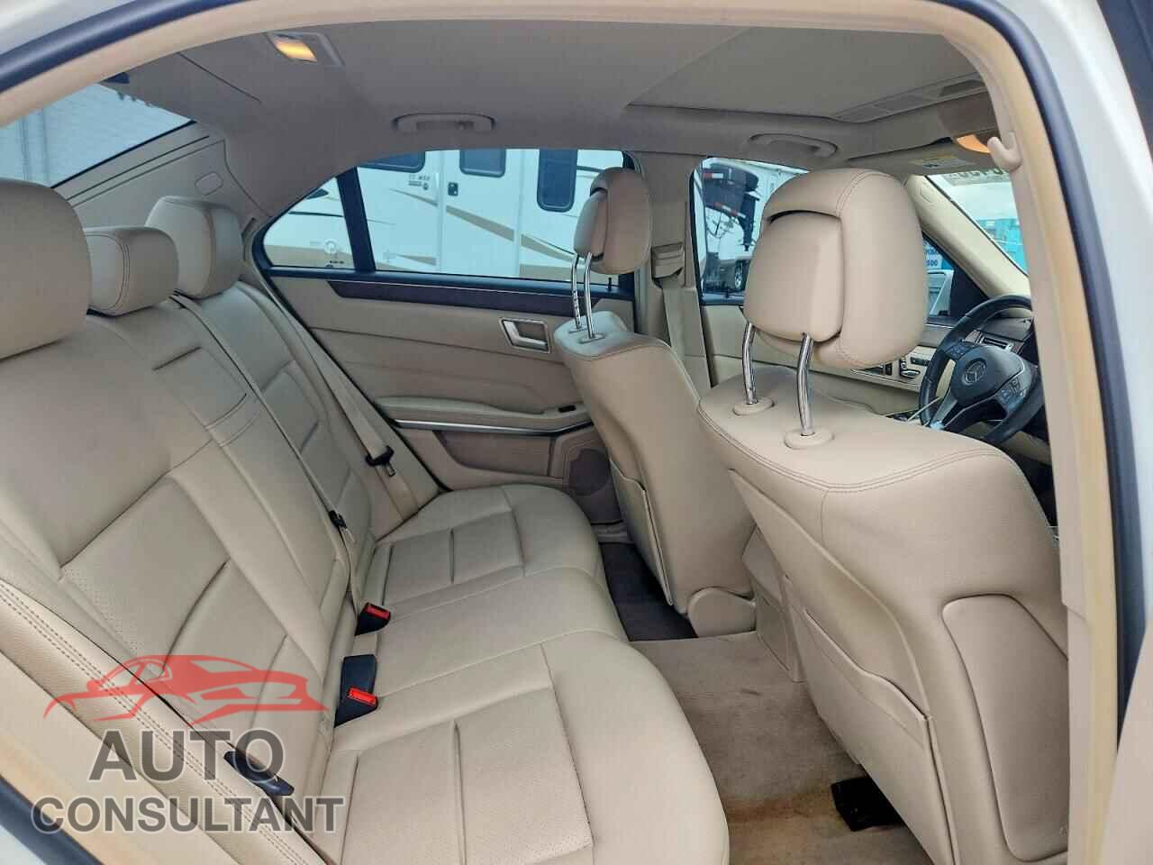 MERCEDES-BENZ E-CLASS 2014 - WDDHF8JB8EA907182
