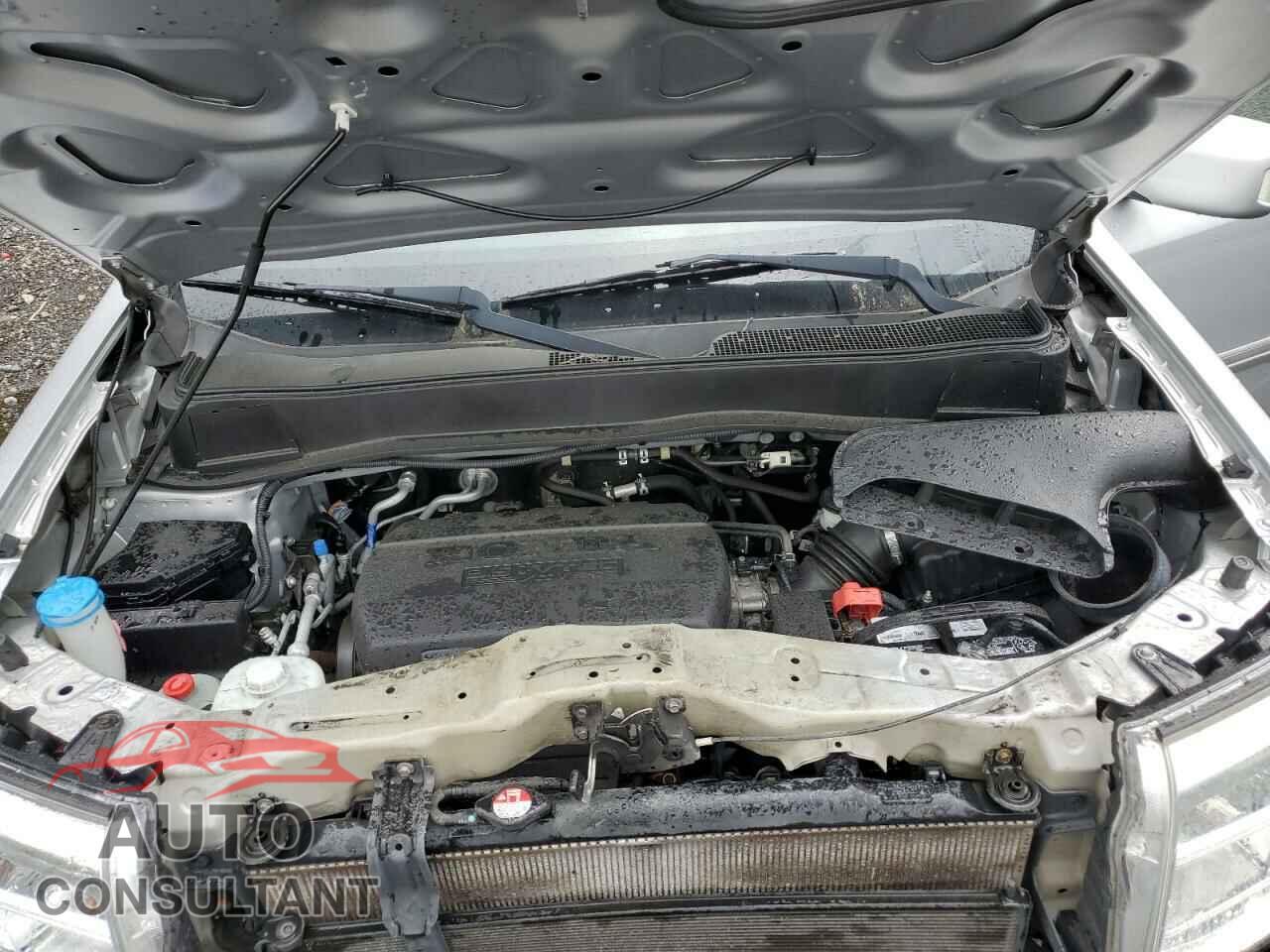 HONDA PILOT 2012 - 5FNYF4H98CB079547