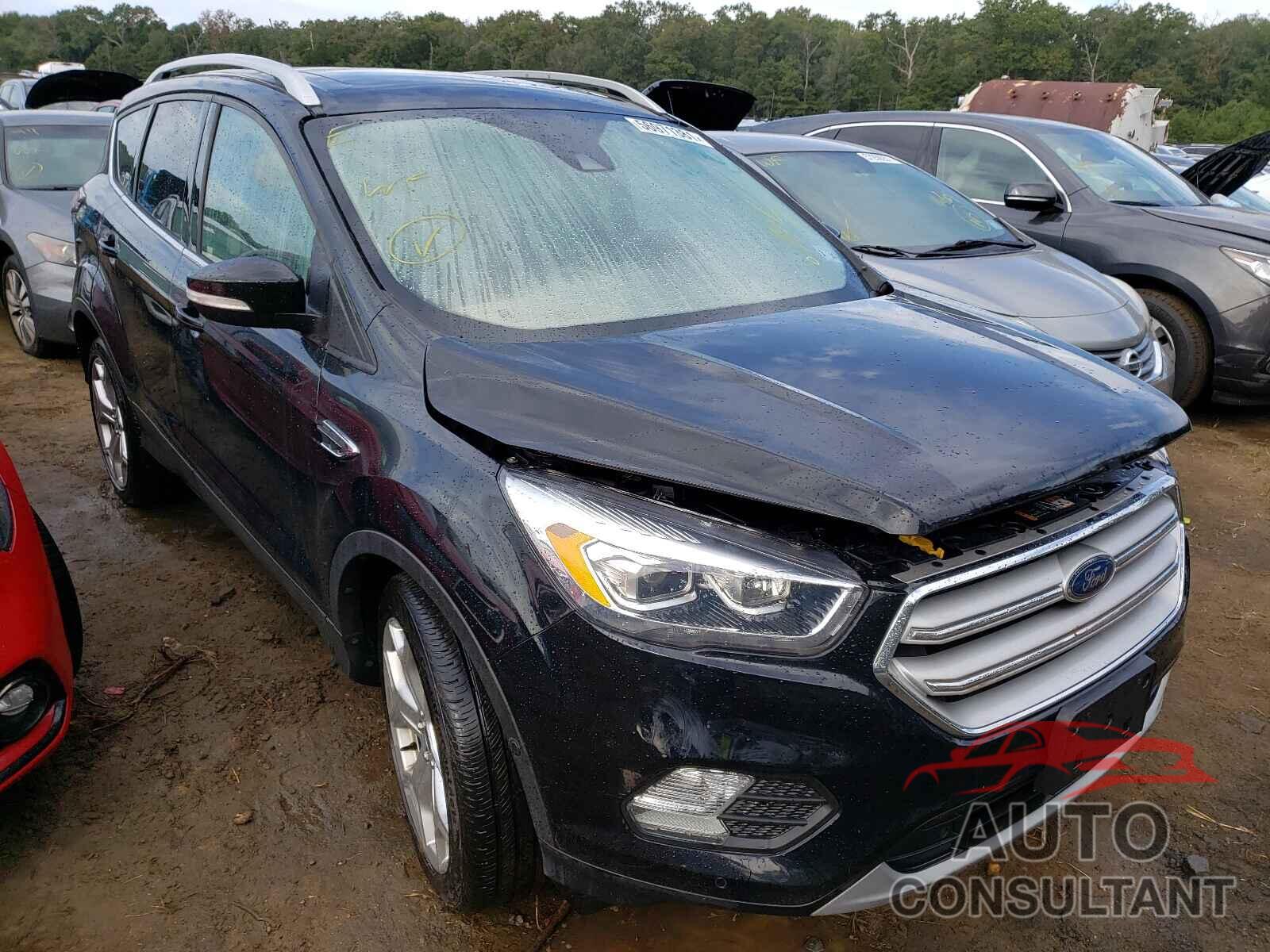 FORD ESCAPE 2018 - 1FMCU9J94JUD53303