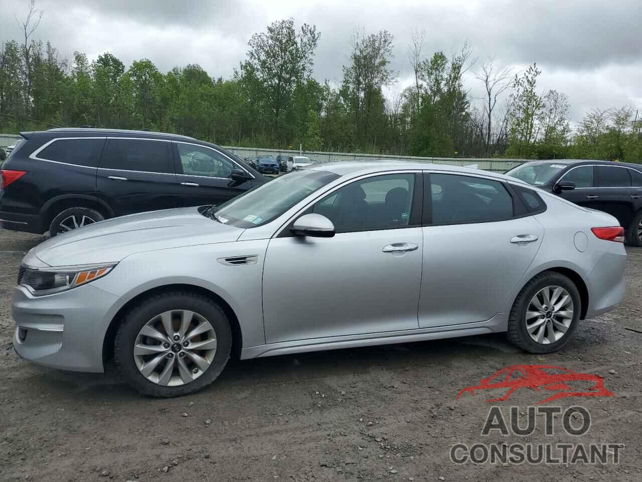 KIA OPTIMA 2018 - 5XXGT4L36JG268599