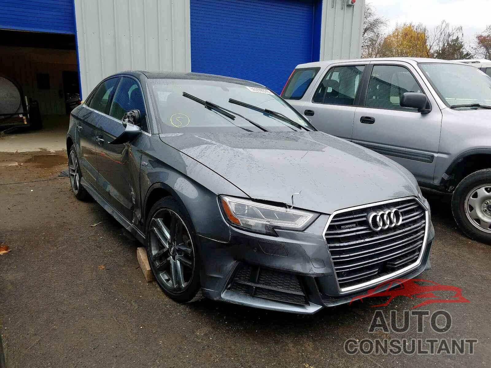 AUDI A3 2017 - WAUJ8GFF0H1044570